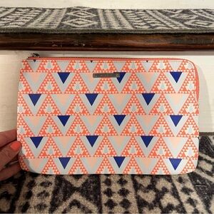 Stella & Dot Vibrant Triangle Clutch in Orange and Blue